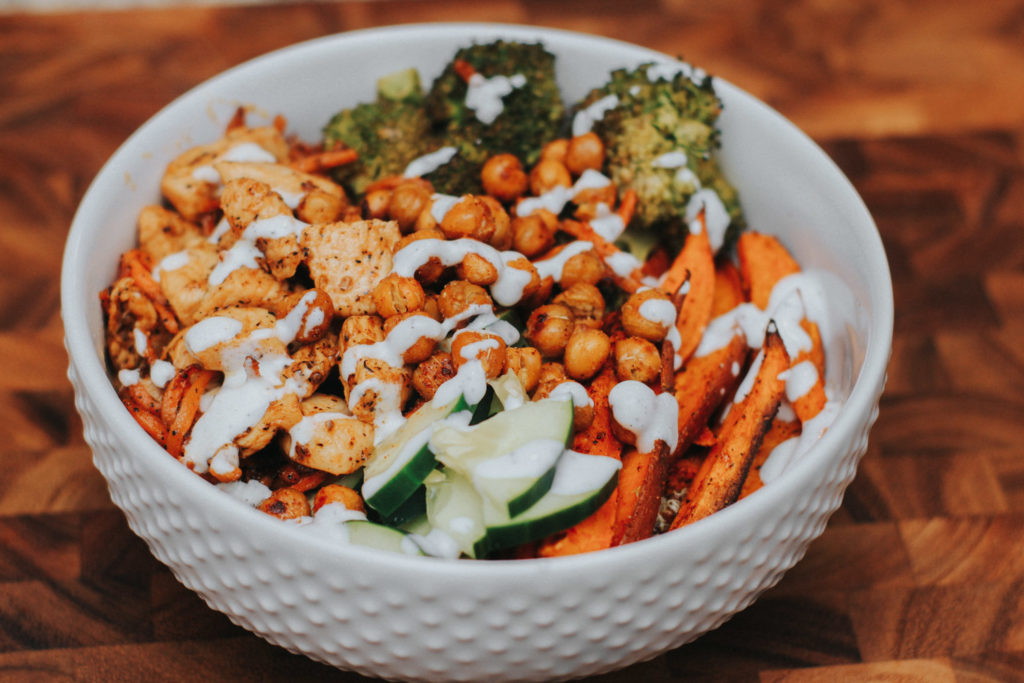 Chicken Veggie Quinoa Bowls - Just Met Jess
