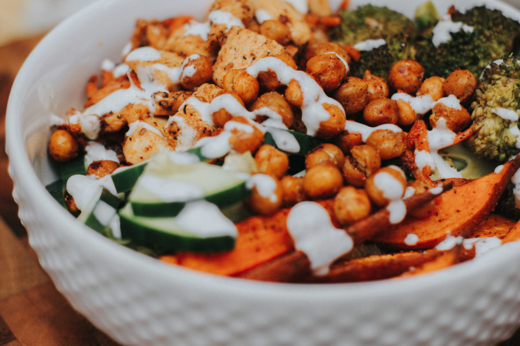 Chicken Veggie Quinoa Bowls - Just Met Jess